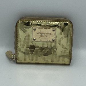 Michael Kors Zippered Bilfold Wallet